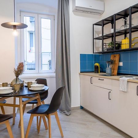 Stylish Apartment With An Arty Touch Fast Wifi Τεργέστη Εξωτερικό φωτογραφία