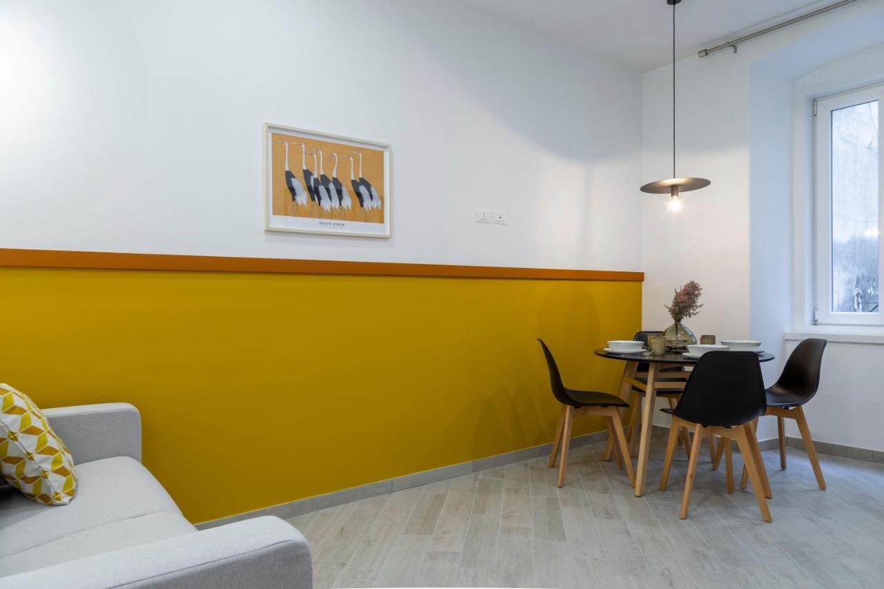 Stylish Apartment With An Arty Touch Fast Wifi Τεργέστη Εξωτερικό φωτογραφία